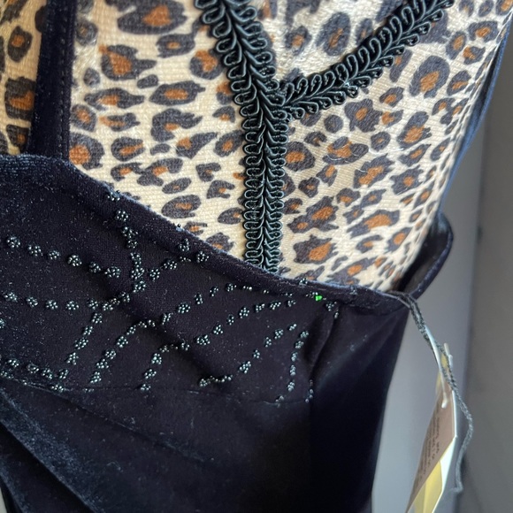 Prom Dress/Evening Gown. Floor length with Beaded Bodice. - Picture 7 of 10